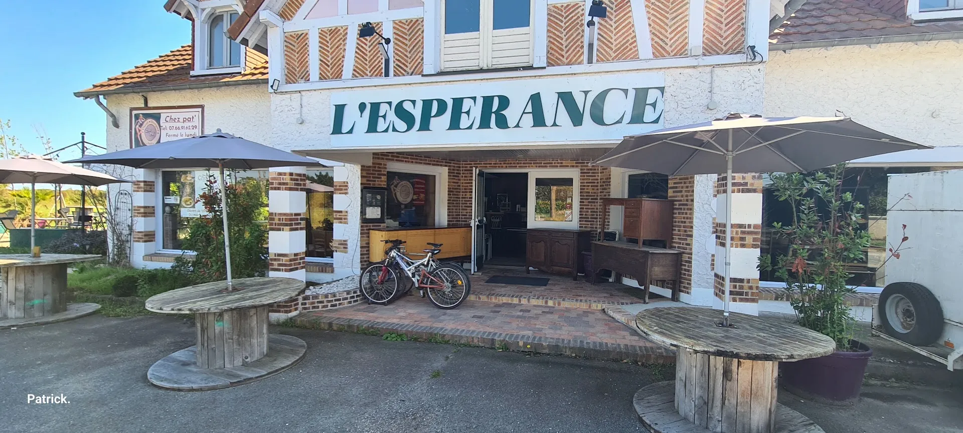 L' Espérance brocante
